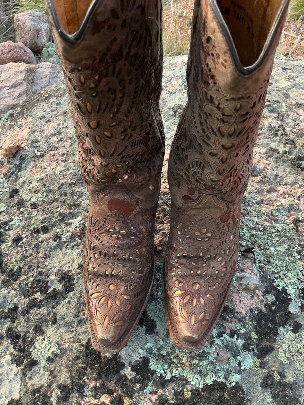 Corral Leather Floral Gold Cutout Western Cowboy Boots 7.5M - Picture 11 of 16